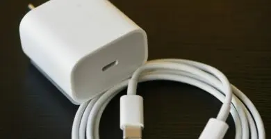4206 iphone charger header e1651915672151